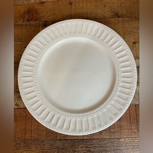 GIBSON Designs REGALIA WHITE 12”Round Large Serving PLATTER